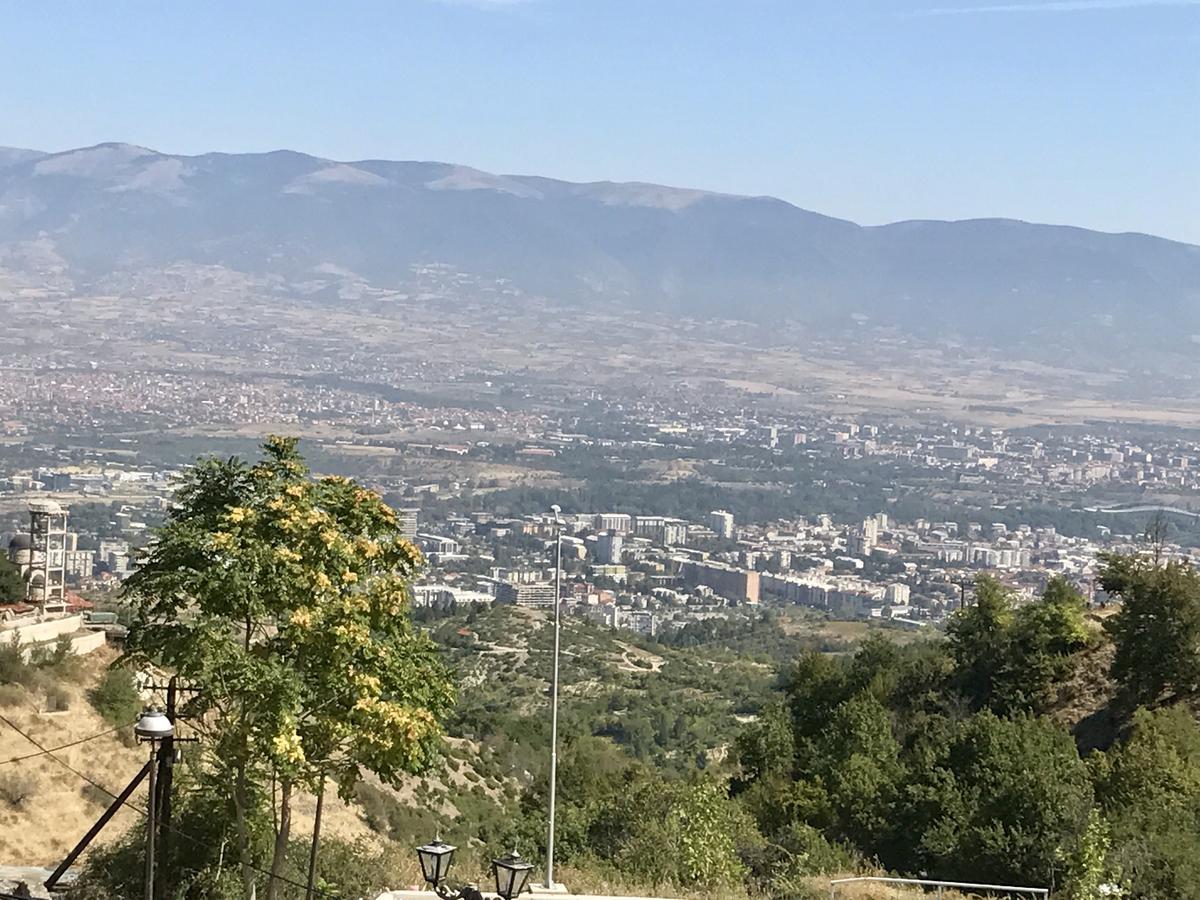 Macedonian Village Hotel & Resort Skopje Esterno foto