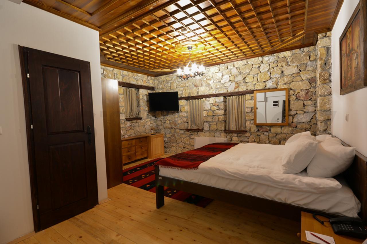Macedonian Village Hotel & Resort Skopje Esterno foto